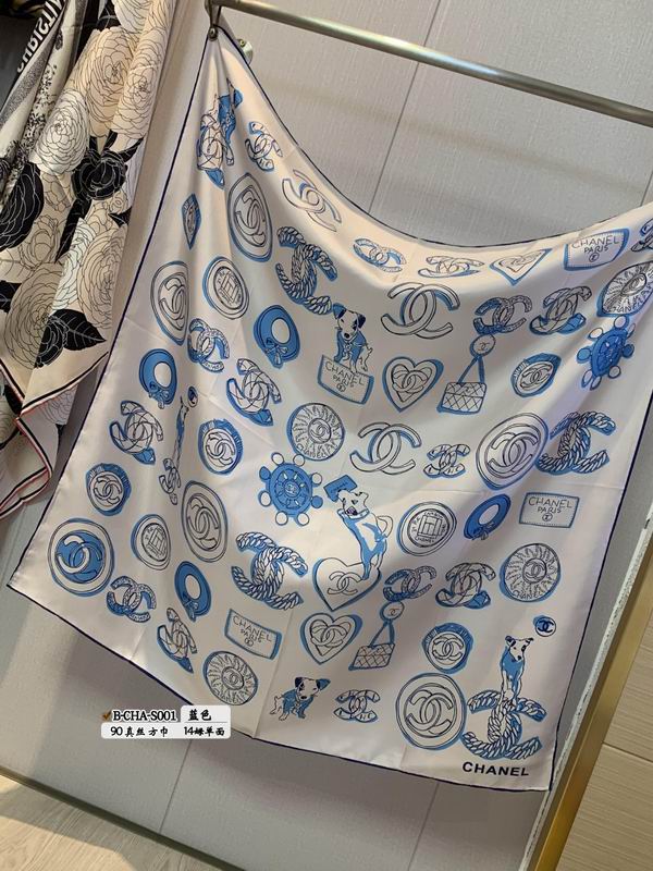 Chanel silk scarf 90X90cm E22 (26)